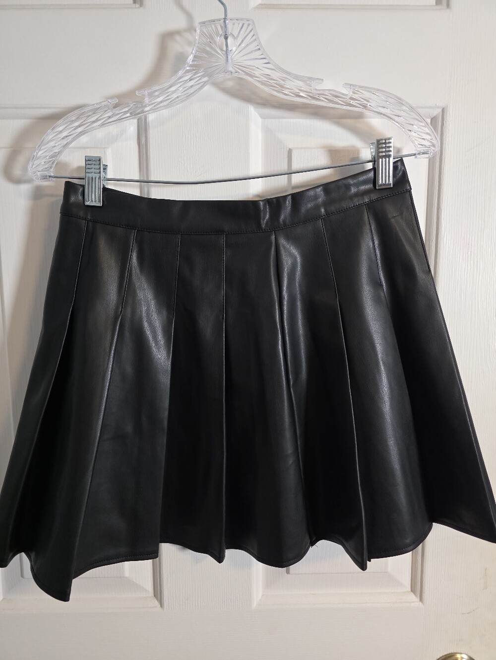 Black Faux Leather Pleated Mini Skirt Size Medium